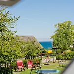 Ferienbauernhof Liesenberg Obstwiesenhaus Pflaumenbaum * Fehmarn