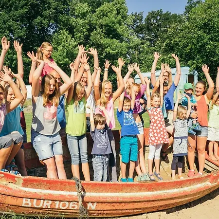 Ferienbauernhof Liesenberg Obstwiesenhaus Pflaumenbaum Fehmarn